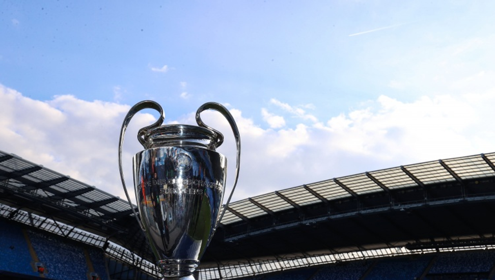 包含欧冠赛程吃紧；上海久事国际比赛日绝杀压哨；态度坚定；年轻球员得到机会的词条