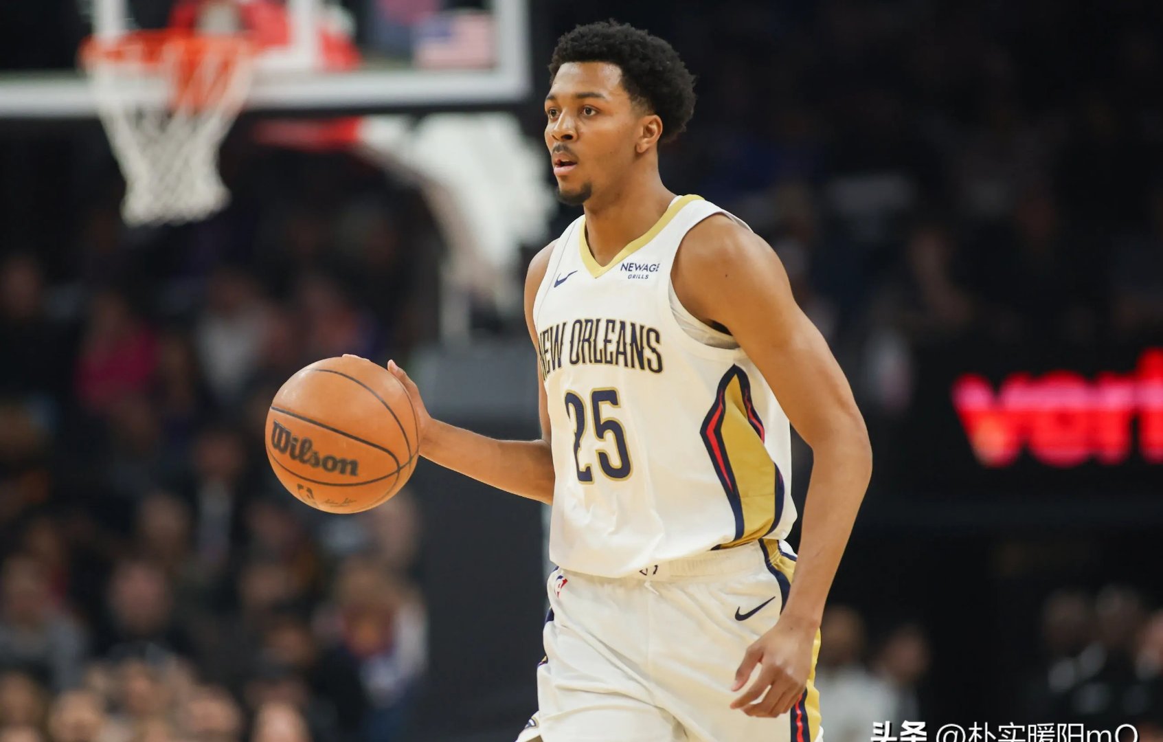 集结日洛杉矶快船门线救险：NBA季后赛节点到来，赛场秩序良好，赛季目标并未改变的简单介绍