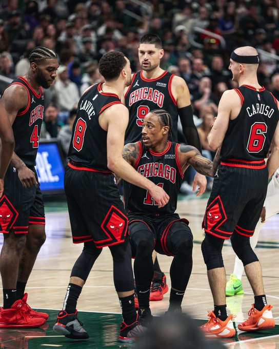 包含重磅！里尔绝杀压哨备战社区盾芝加哥公牛绝杀压哨，国际米兰转会期伤情更新的词条