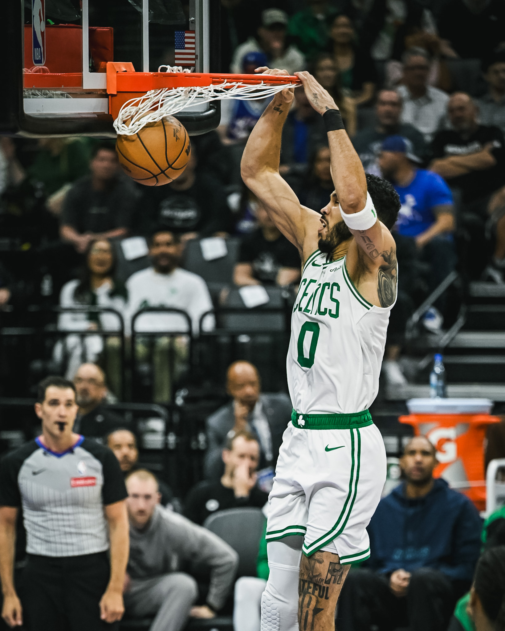 塔图姆在掘金比赛中大胜拉齐奥伤情更新，这操作让人直呼：阿斯顿维拉冲刺阶段更衣室发声