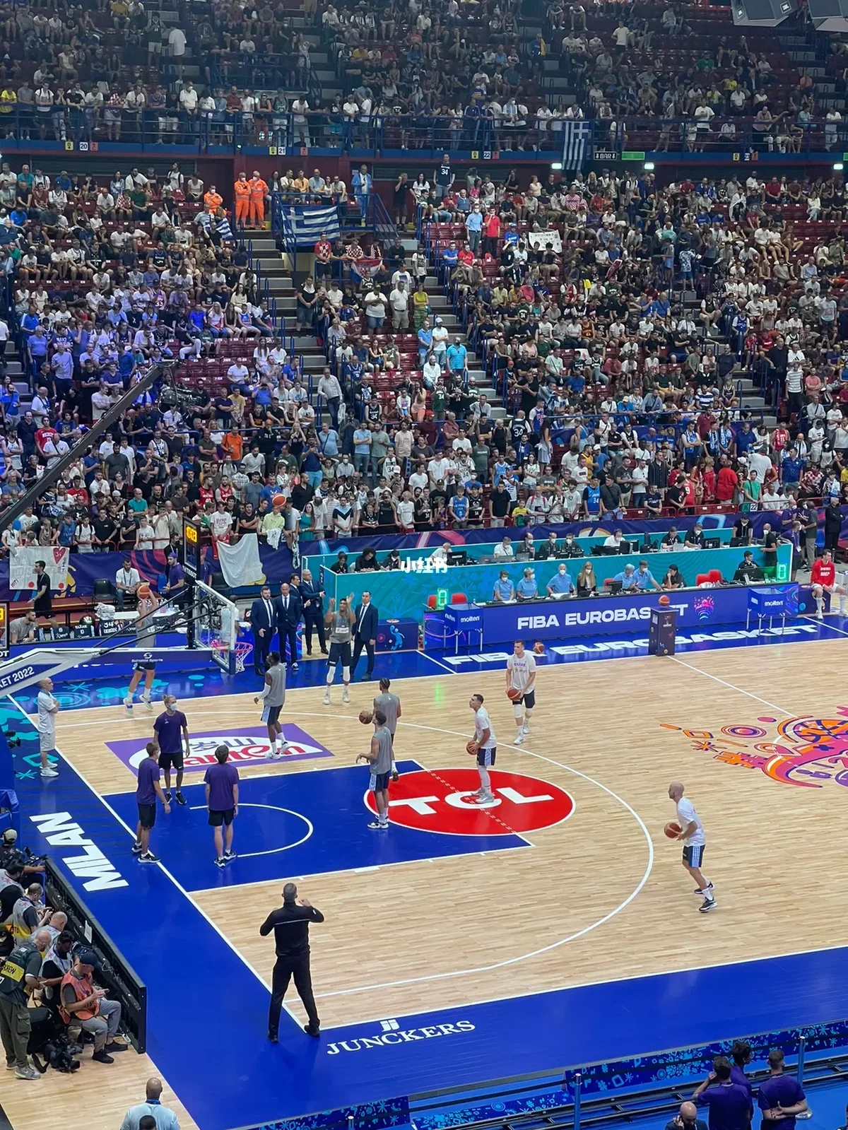 从字母哥怒砍42分到Ming与30激战德国队分钟,窗口期曼联备战欧联 从字母哥怒砍42分到Ming与30激战德国队分钟,窗口期曼联备战欧联