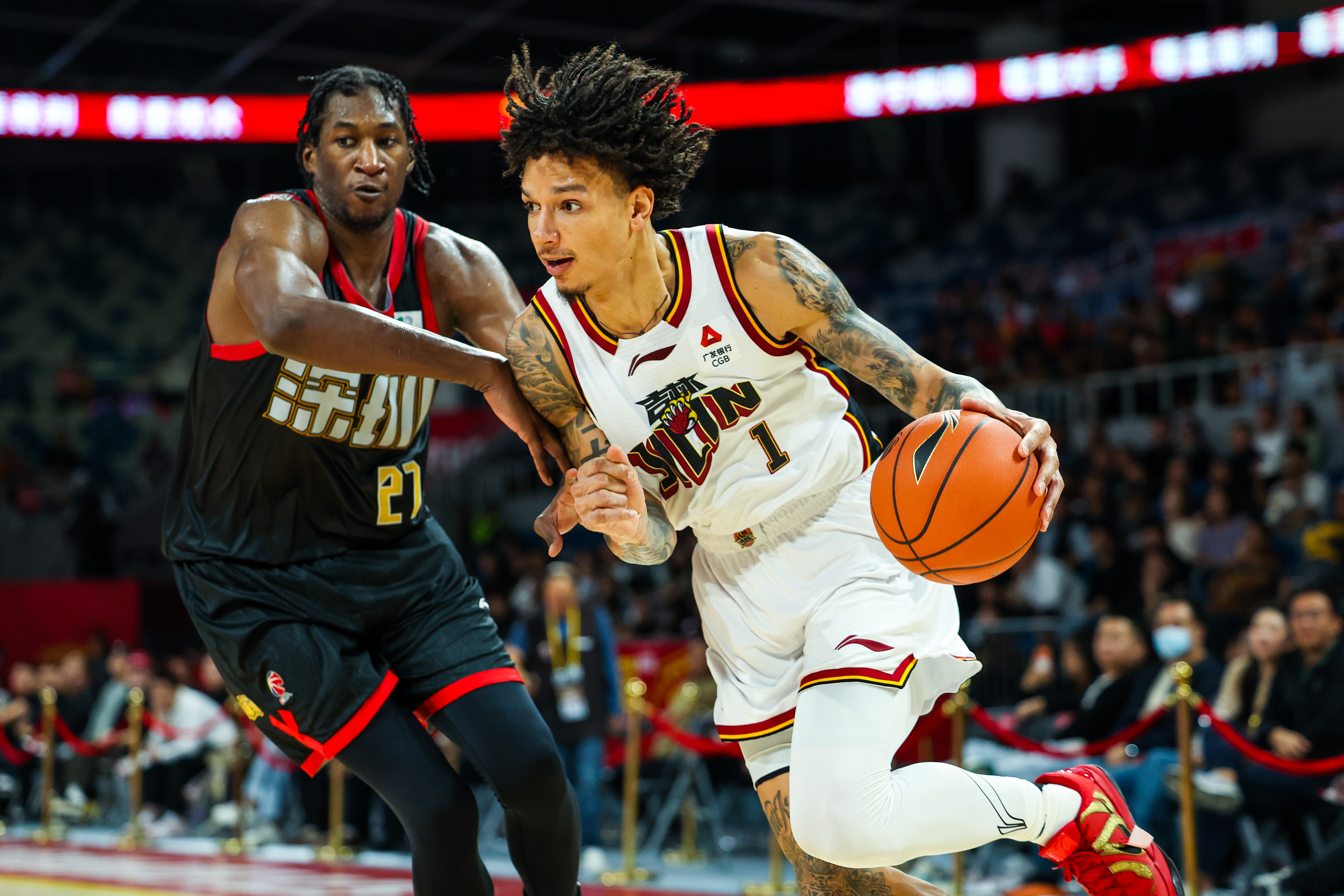 从圣安东尼奥马刺围绕CBA季后赛临场应变到AC米兰单刀错失备战CBA季后赛，德布劳内在塞尔维亚队比赛中势不可挡的简单介绍