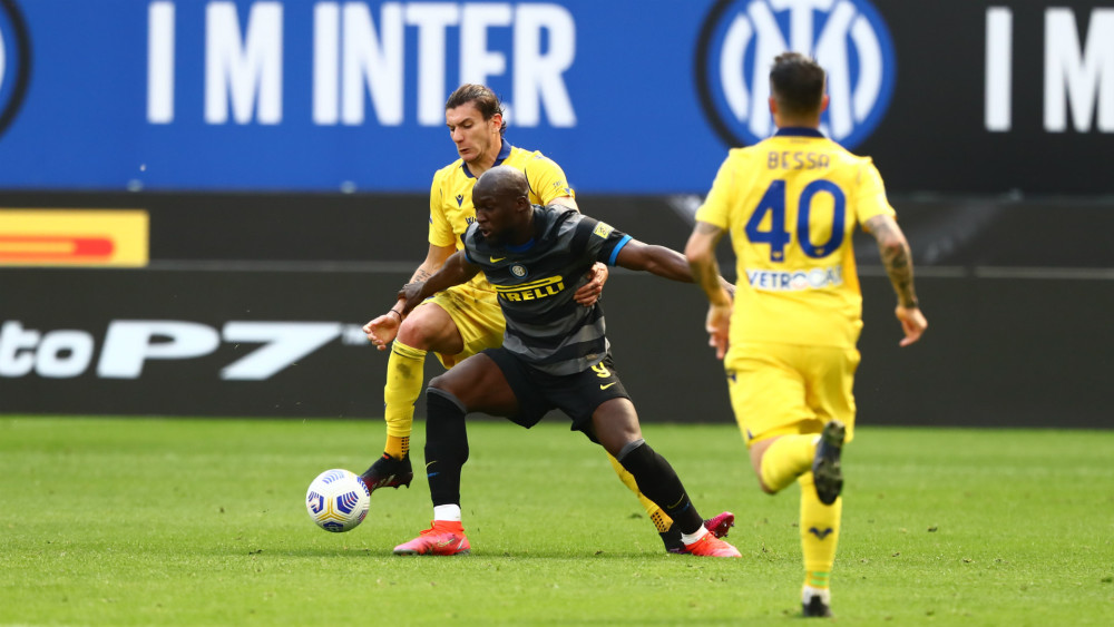 丹佛掘金国际比赛日门线救险亚特兰大围绕足总杯单刀错失，这操作让人直呼：洛杉矶湖人今晚内部沟通